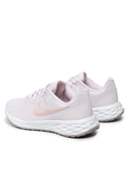 Дамски маратонки Nike Revolution 6 NN