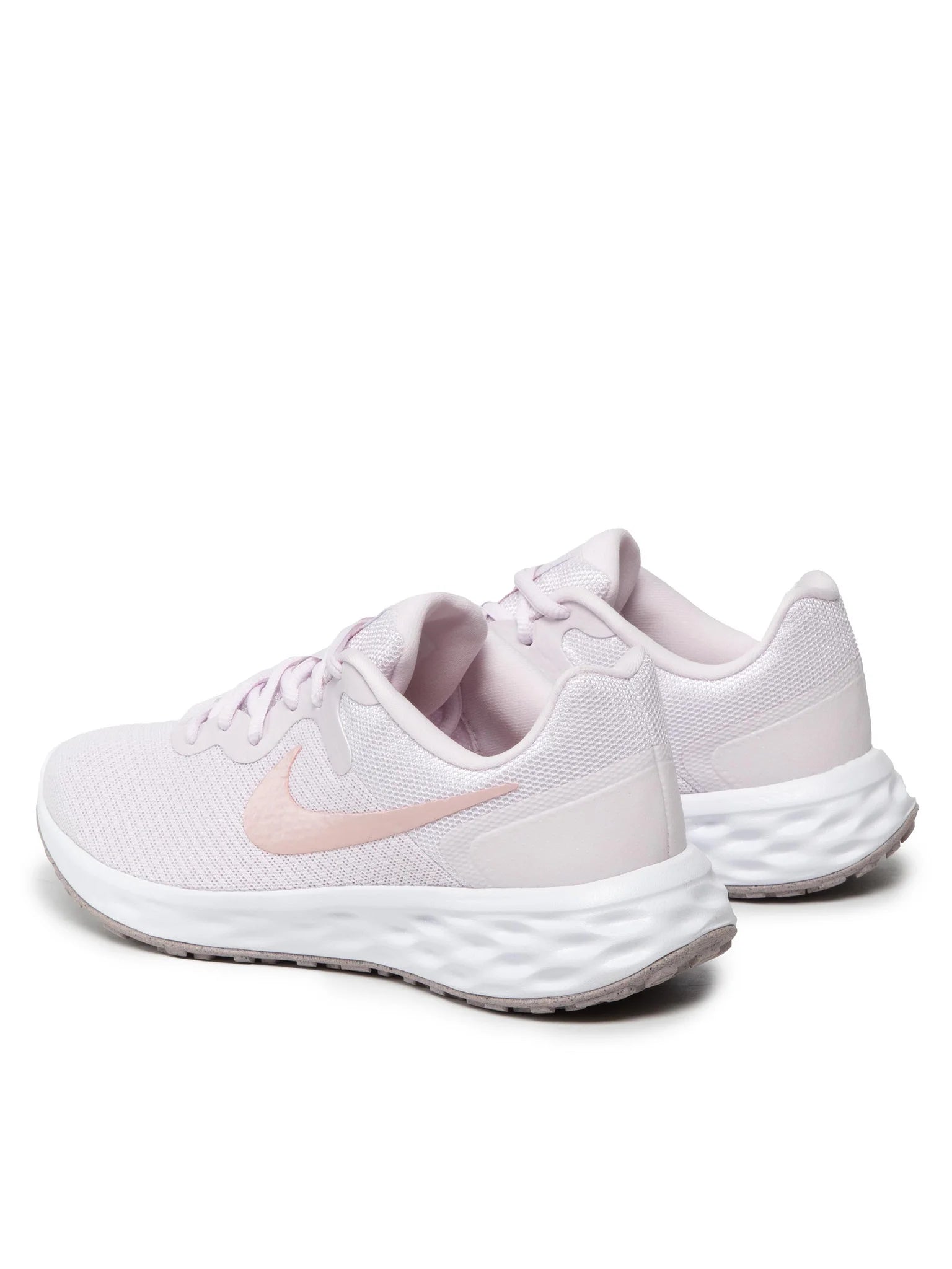 Дамски маратонки Nike Revolution 6 NN
