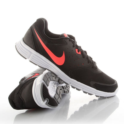 Маратонки Nike Revolution