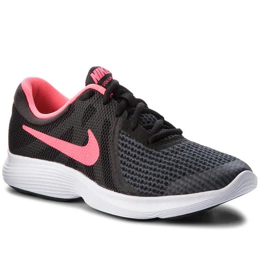 Дамски маратонки Nike Revolution 4