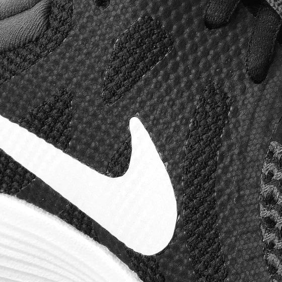 Дамски маратонки Nike Revolution 4