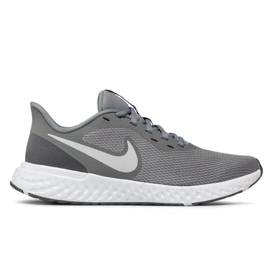 Маратонки Nike Revolution 5
