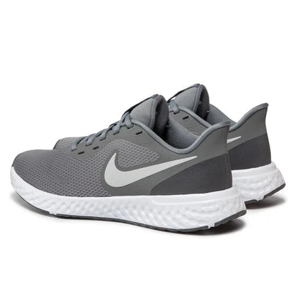 Маратонки Nike Revolution 5