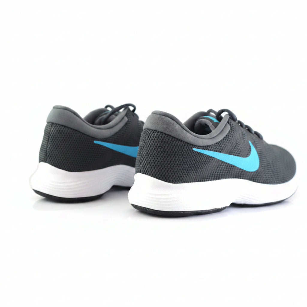 Мъжки маратонки Nike Revolution 4 Grey