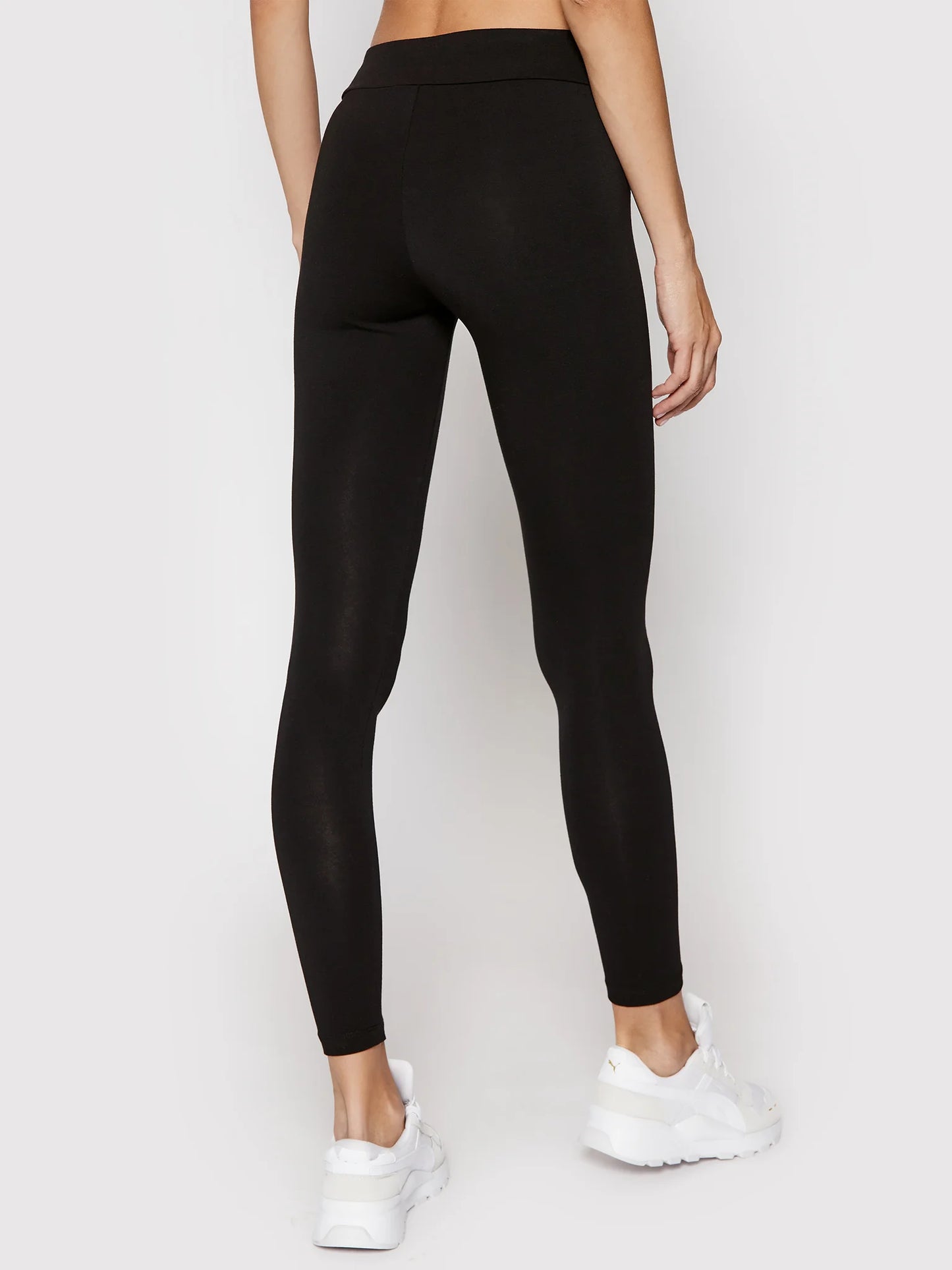 Дамски спортен клин Puma Essentials