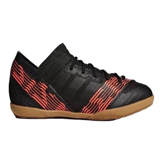 Детски футболни обувки за зала Adidas Nemeziz Tango 17.3
