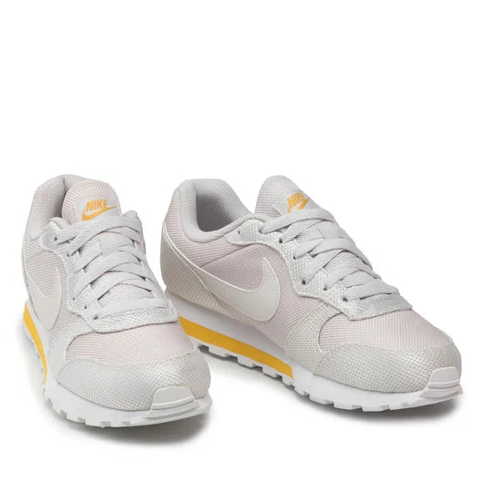 Дамски маратонки Nike MD Runner 2 SE